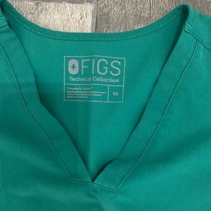 Figs three pocket scrub